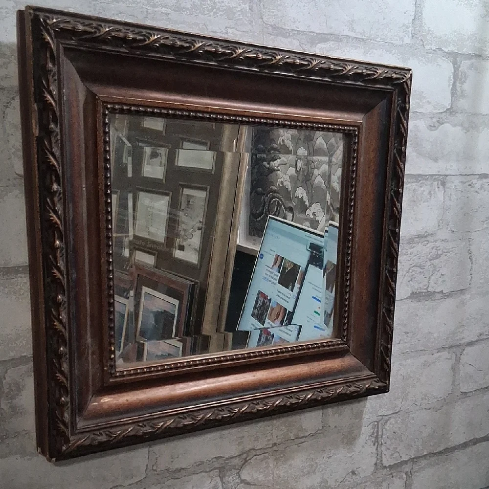 Vintage-Style Brown Wall Mirror